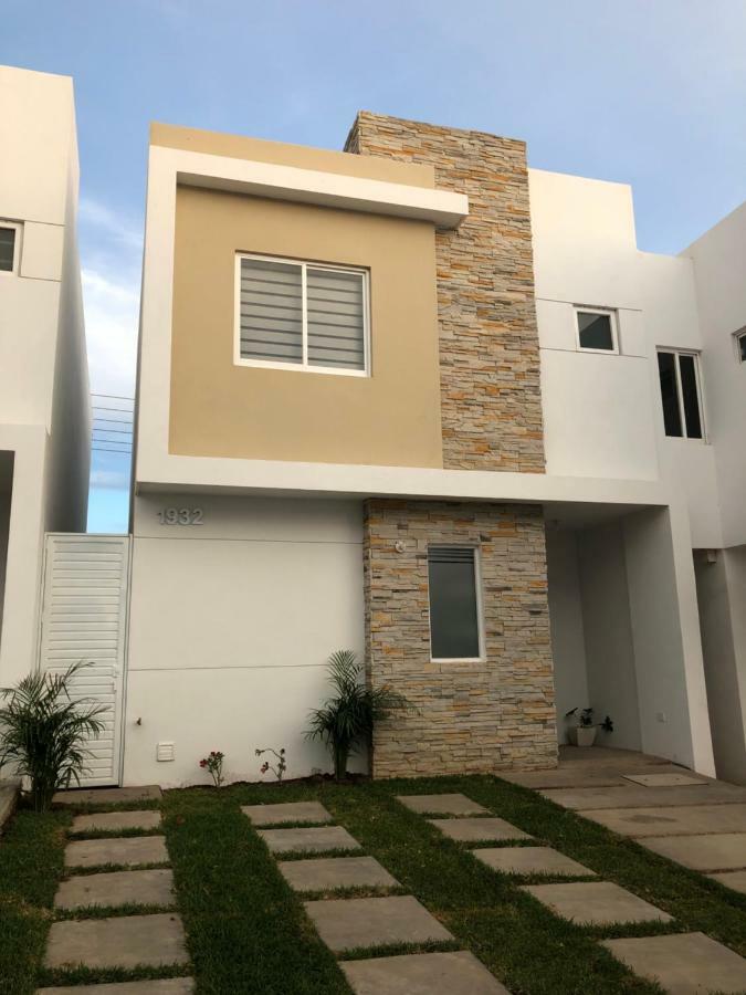 فيلا Casa En Privada Frente A La Playa Con Alberca! ماساتلان المظهر الخارجي الصورة